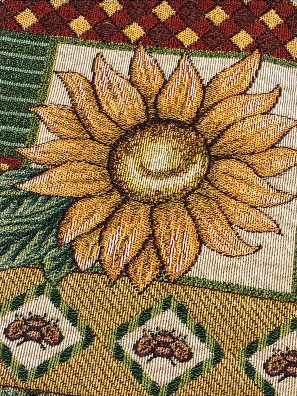 4 SUNFLOWER AND HONEY BEES TAPESTRY PLACEMATS